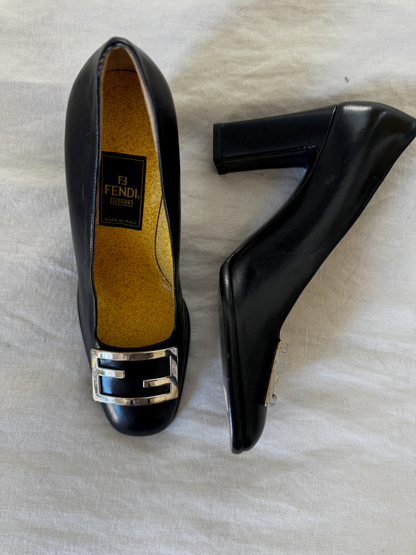 Fendi Logo Buckle Pump